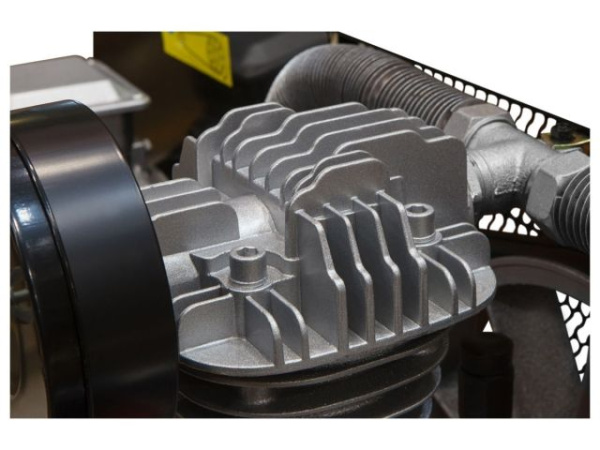 Компрессор HDC HD-A203 ременной (900 л/мин, 10 атм, ременной, масляный, ресив. 200 л, 380 В, 6.50 кВт)