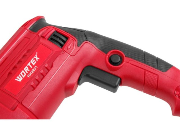 Перфоратор WORTEX RH 2831 в чем. + (2 зубила, 3 сверла) 850 Вт, 3.0 Дж, 3 реж., SDS-plus, Vario-Lock (850 Вт, 3.0 Дж, 3 реж., патрон SDS-plus, вес 3.2 кг)