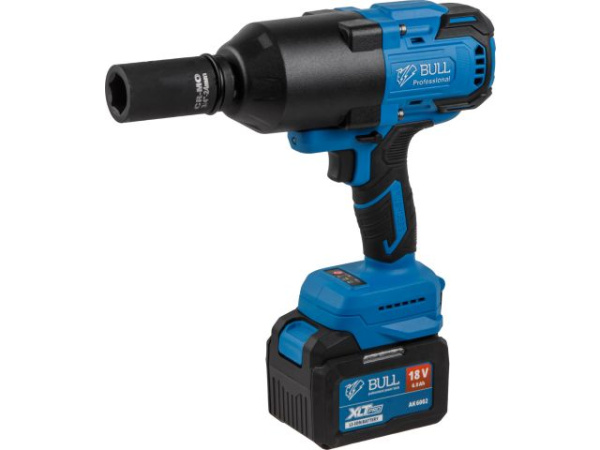 Аккум. ударный гайковерт BULL SC 1810 Xcase, XLTpro, БЕСЩЕТ., 18 В, 1500 Н*м, 3/4", 2х6 А*ч, з/у 6 А (Масса: 3,92 кг,)