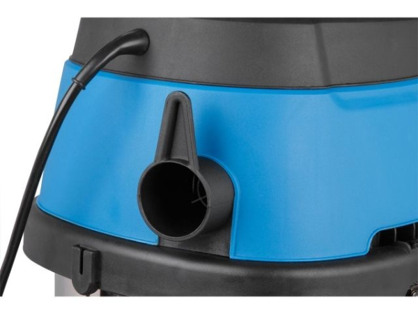 Пылесос BULL AS 3001 + аксессуары 1400 Вт, 30 л, 6м кабель, 3м шланг, HEPA, мануал., выдув (класс: L, очистка: мануальная, автовключение, выдув, 2 фильтра, розетка 2000 Вт)