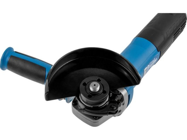 Одноручная углошлифмашина BULL WS 1210 в кор. 125 мм, 1000 Вт, плав. пуск., конст. эл. (11 000 об/мин, защита от перегрузки, защита от повторного включения, вес 2,3 кг)