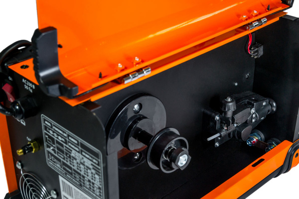 Полуавтомат сварочный ELAND POWERMIG-200