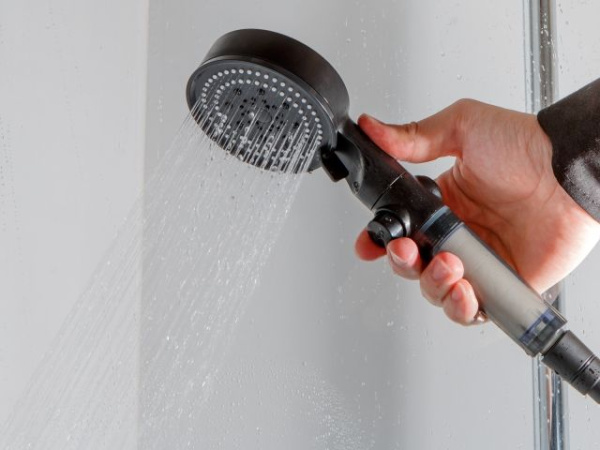 Душевая лейка с кнопкой подачи воды, 5-функц. ECONOCE