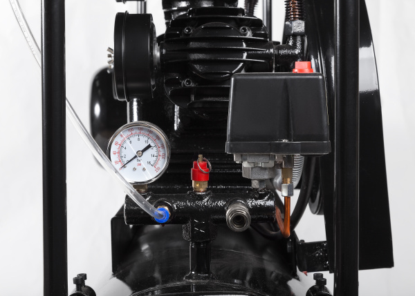 Компрессор воздушный ELAND WIND 100-3CB PRO