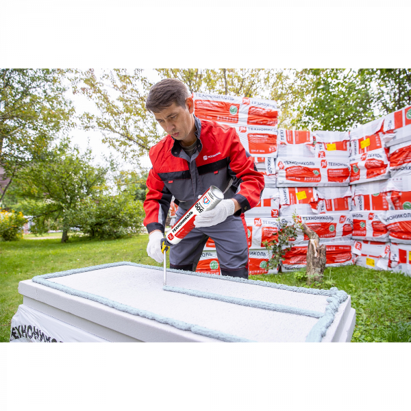 Клей-пена ТЕХНОНИКОЛЬ 500 PROFESSIONAL универсальный