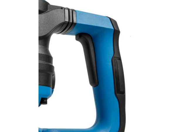 Перфоратор BULL BH 3202 в чем. 1500 Вт, 6,5 Дж, 32 мм, 2 реж. + 2 зуб., 3 сверла, SDS-plus (4,5 кг)