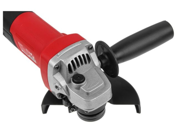 Одноручная углошлифмашина WORTEX AG 1213-4 в кор. 1200 Вт, 125 мм, 5200-11000 об/мин (рег. об., пылезащита, шариковые подшипники, 5 отрезных кругов в 
