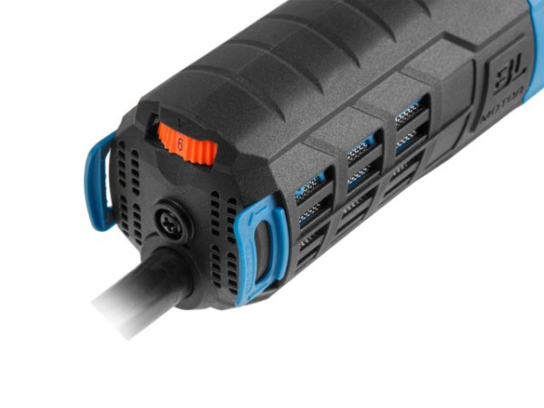 Одноручная углошлифмашина BULL WS 1217 в кор. БЕСЩЕТ., рег. об., 125 мм, 1600 Вт, плав. пуск., 4 м (3200 - 9500 об/мин, константная электроника, защита от повторного включения, вес 2,2 кг)